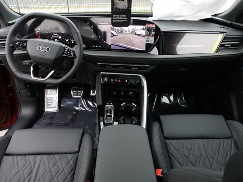 New 2025 Audi SQ5 Prestige image 26