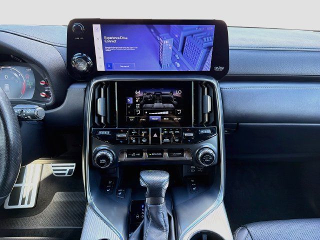 Used 2023 Lexus LX 600 F Sport w/ Accessory Package (A2) AWD/4WD image 20