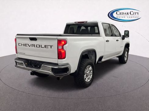Used 2021 Chevrolet Silverado 2500 W/T w/ WT Safety Package RWD image 4
