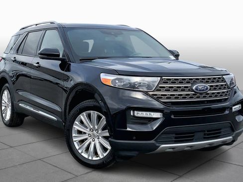 Certified 2021 Ford Explorer King Ranch image 3