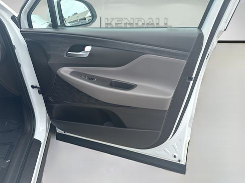 Used 2019 Hyundai Santa Fe SE FWD image 31