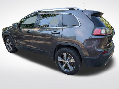 Used 2019 Jeep Cherokee Limited AWD/4WD image 5