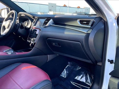 Certified 2023 INFINITI QX50 Sport image 21
