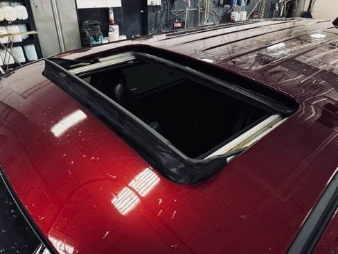 Used 2022 Dodge Durango R/T w/ Blacktop Package image 12