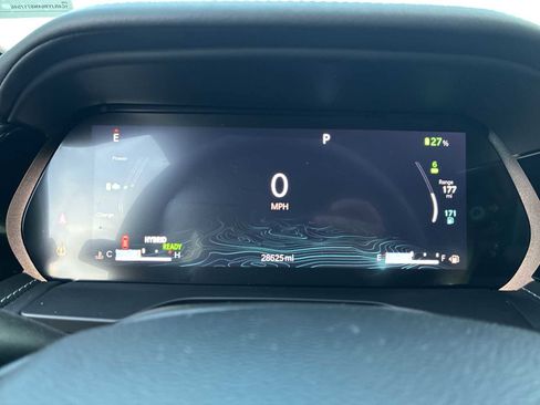 Used 2022 Jeep Grand Cherokee Limited 4xe image 11