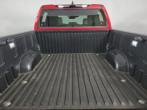 Used 2022 Toyota Tundra Limited image 28