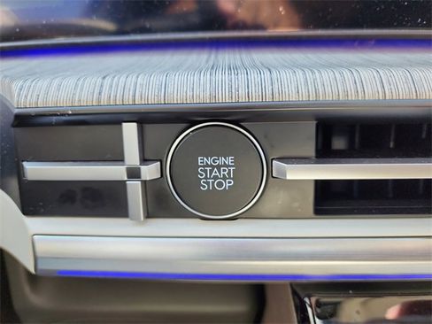 New 2024 Hyundai Santa Fe Calligraphy image 28