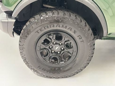 Used 2023 Ford Bronco Wildtrak AWD/4WD image 26
