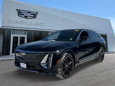 Used 2024 Cadillac Lyriq Tech image 1