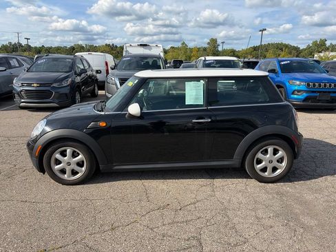 Used 2009 MINI Cooper Hardtop FWD image 8
