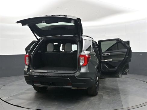 Used 2022 Ford Explorer Timberline image 50