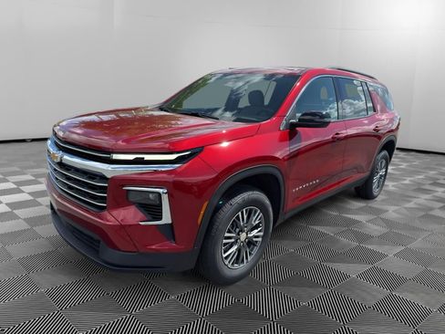 New 2026 Chevrolet Traverse LT image 3