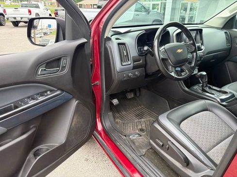 Used 2018 Chevrolet Colorado Z71 AWD/4WD image 42