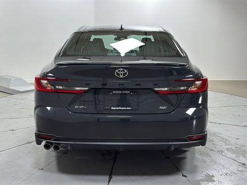 New 2026 Toyota Camry SE image 4