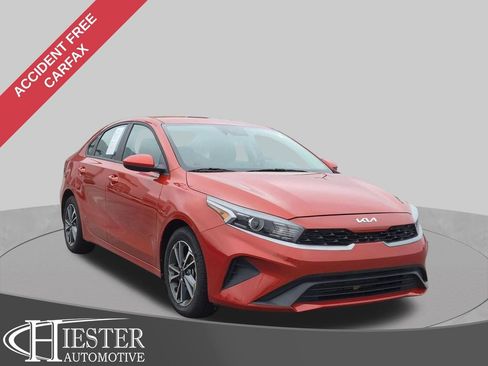 Used 2024 Kia Forte LXS FWD image 1