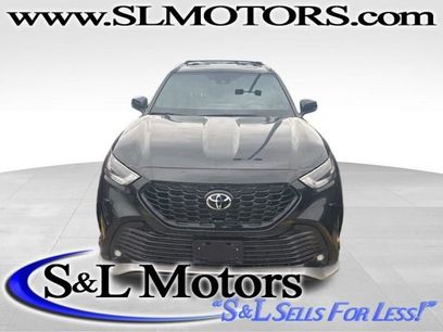 Used 2022 Toyota Highlander XSE
