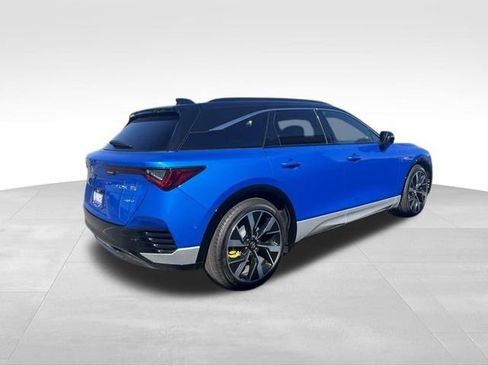 Used 2024 Acura ZDX Type S AWD/4WD image 6