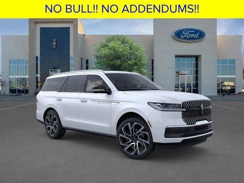 New 2026 Lincoln Navigator Reserve image 8