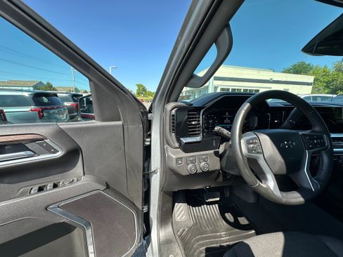 Used 2026 Chevrolet Silverado 1500 RST AWD/4WD image 20