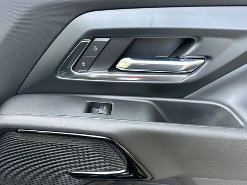 Used 2026 Chevrolet Silverado EV LT image 21