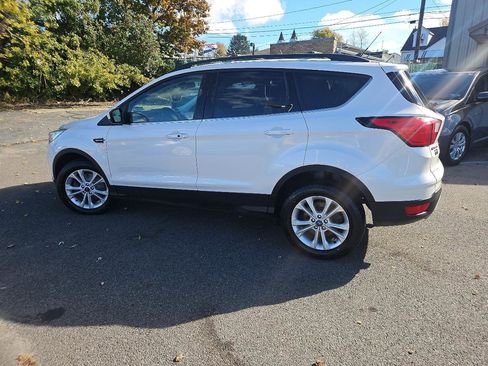 Used 2019 Ford Escape SEL AWD/4WD image 6