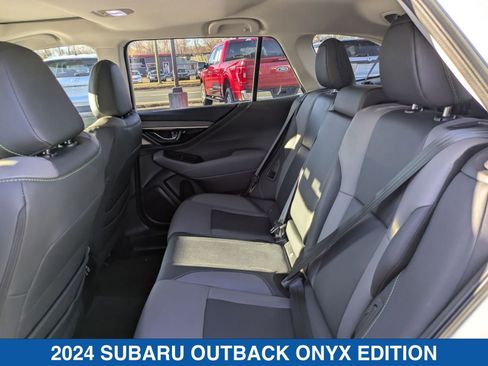 Certified 2024 Subaru Outback Onyx Edition image 30