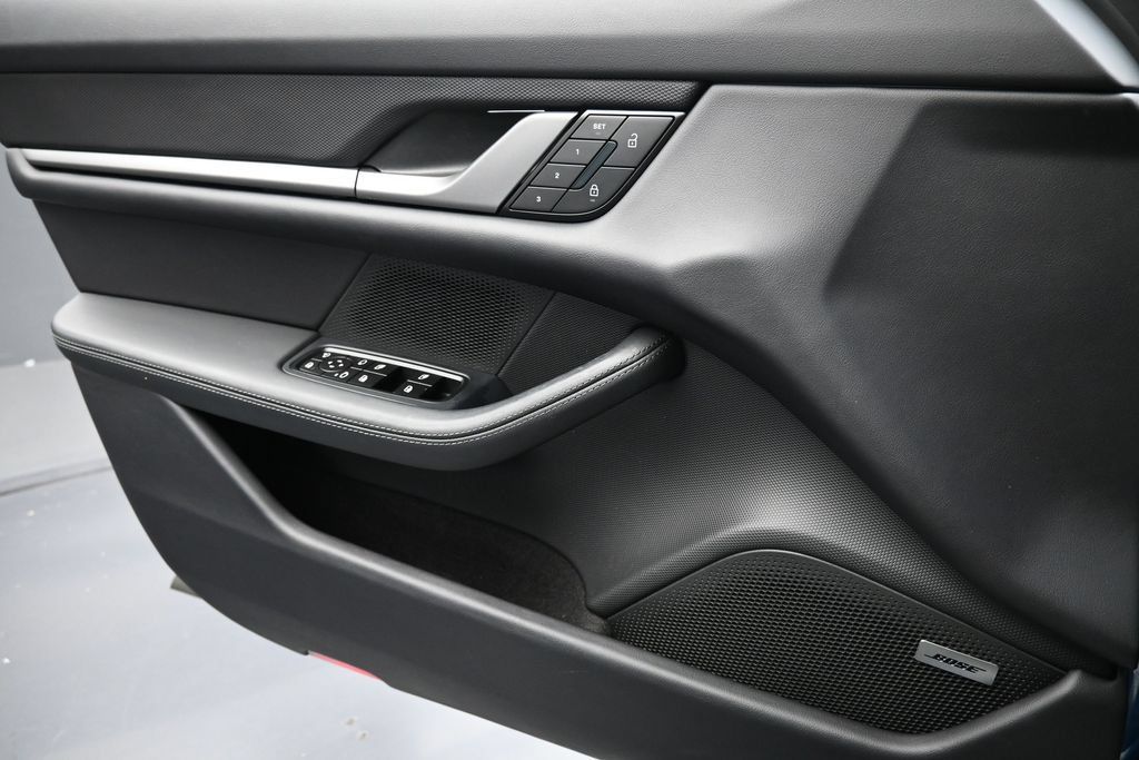 Certified 2025 Porsche Taycan RWD image 23