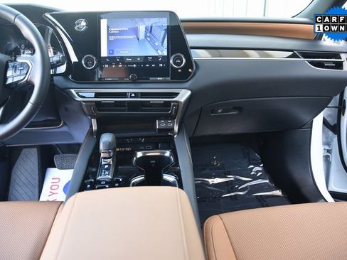 Used 2025 Lexus RX 350 FWD image 8