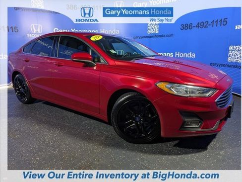 Used 2020 Ford Fusion SE w/ Equipment Group 151A image 4