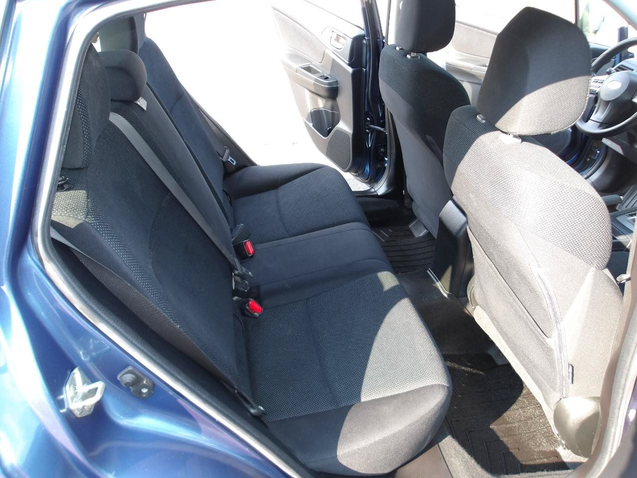 Used 2014 Subaru Impreza 2.0i Premium w/ All-Weather Package w/CVT AWD/4WD image 12