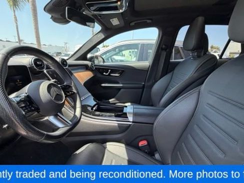 Used 2023 Mercedes-Benz GLC 300 4MATIC image 2