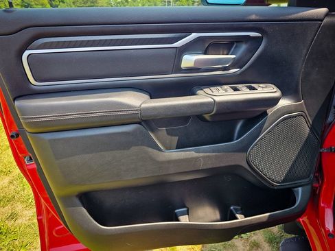 Used 2025 RAM 1500 Big Horn AWD/4WD image 11
