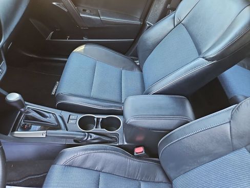 Used 2014 Toyota Corolla S FWD image 24