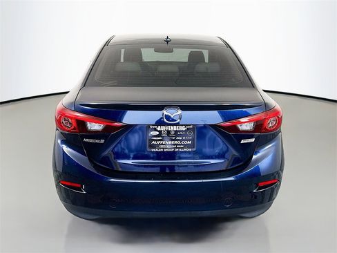 Used 2017 MAZDA MAZDA3 Grand Touring w/ Premium Equipment Package image 6