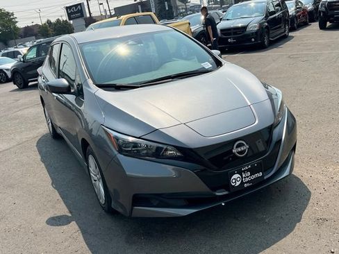 Used 2024 Nissan Leaf S FWD image 7