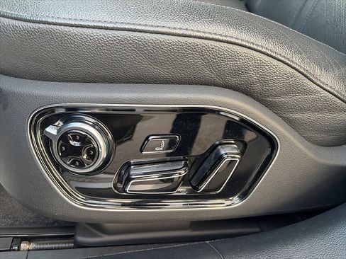 Used 2017 Audi A8 L 3.0T w/ Executive Package image 20