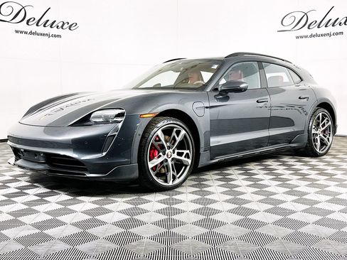 Used 2022 Porsche Taycan 4S image 4