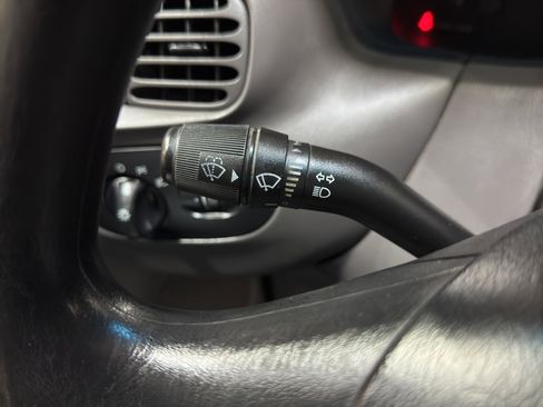 Used 1999 Ford F150 XL image 16