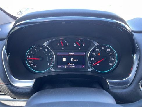 Used 2022 Chevrolet Traverse RS image 25