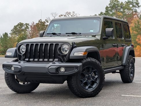 Used 2023 Jeep Wrangler Unlimited Sport image 4