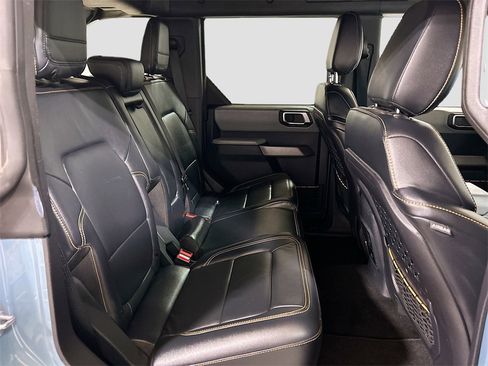 Used 2022 Ford Bronco Badlands image 24