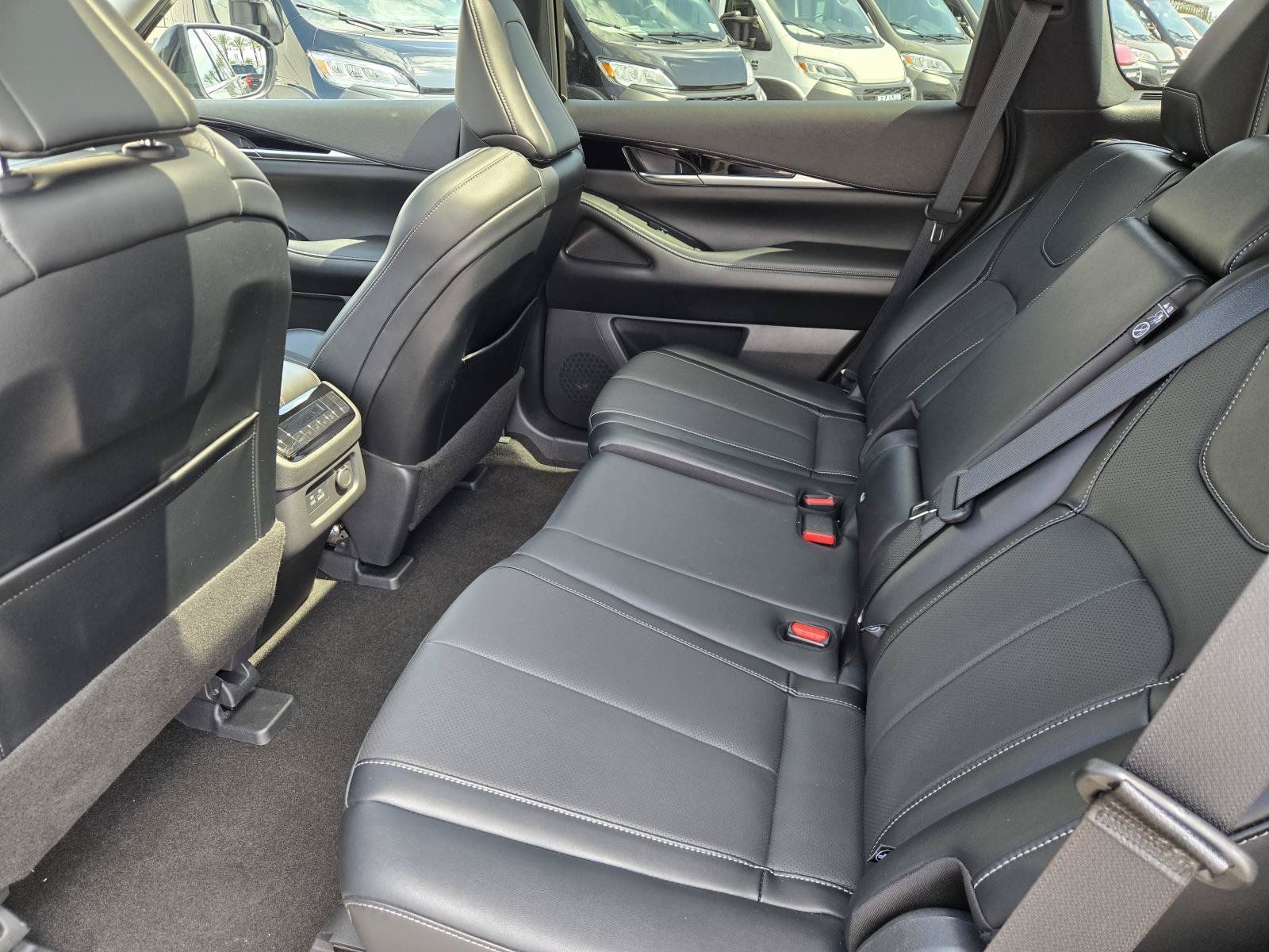 Used 2024 INFINITI QX60 Pure FWD image 29