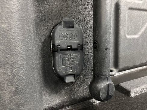 Used 2022 GMC Sierra 2500 Denali w/ Technology Package image 36