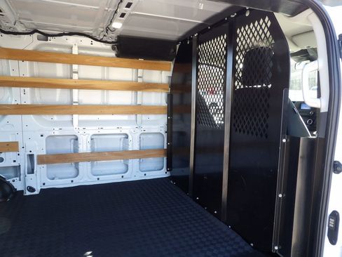 Used 2024 Ford Transit 250 Low Roof w/ Exterior Upgrade Package RWD image 26