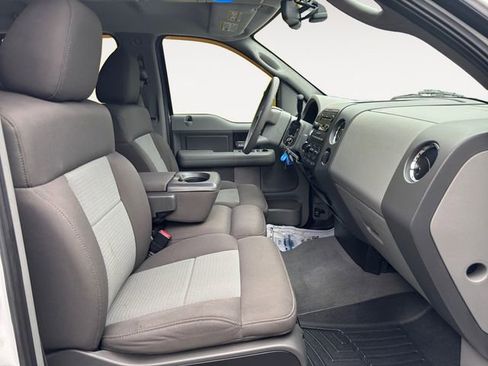 Used 2006 Ford F150 XLT image 15