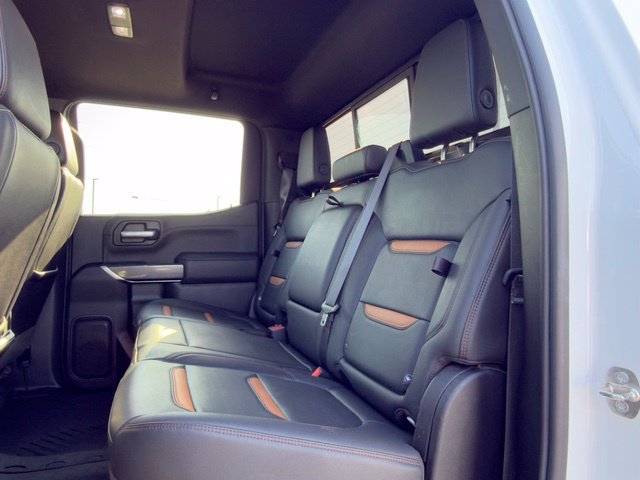 Used 2020 GMC Sierra 1500 AT4 w/ Off-Road Performance Package AWD/4WD image 17