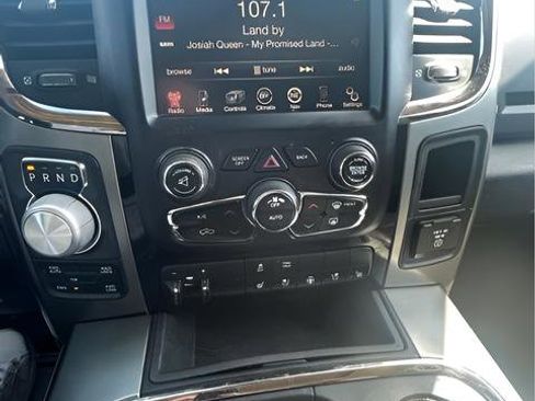 Used 2015 RAM 1500 Sport w/ Black Ram 1500 Sport Group AWD/4WD image 15