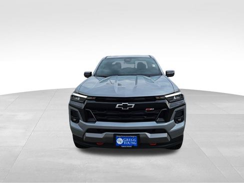 Used 2023 Chevrolet Colorado Z71 w/ Z71 Convenience Package 2 image 3