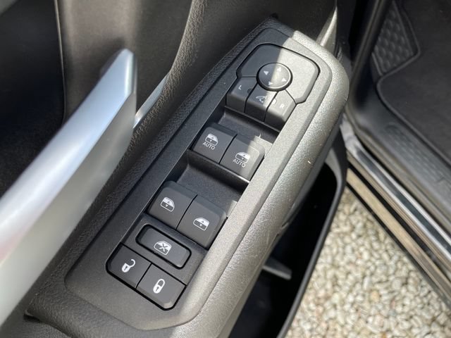 Used 2025 RAM 1500 Big Horn AWD/4WD image 25
