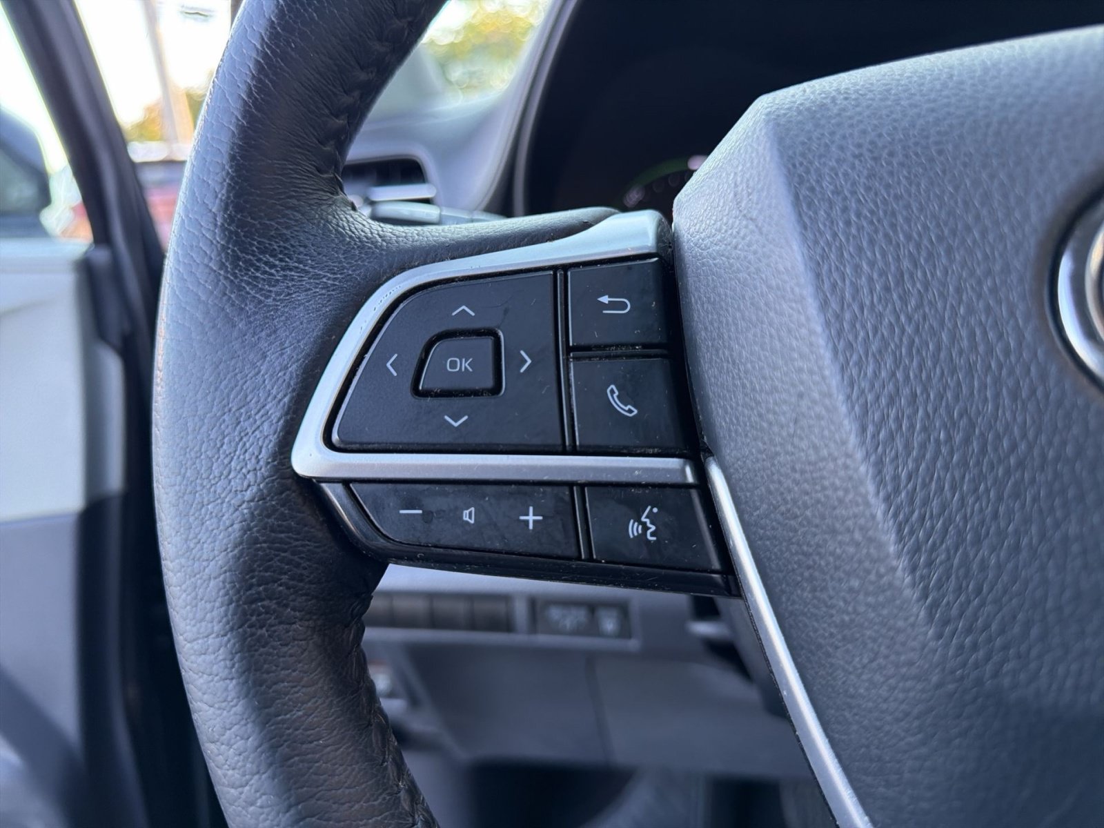 Used 2022 Toyota Sienna XLE AWD/4WD image 37